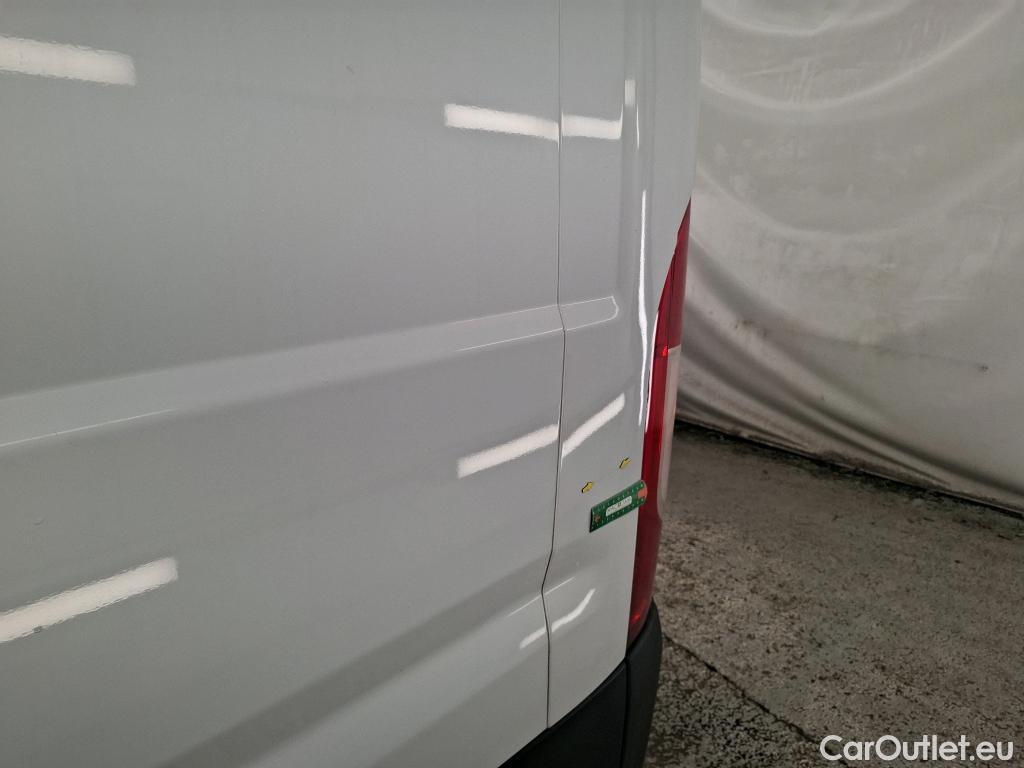  Peugeot  Boxer PEUGEOT  / 2014 / 4P / Fourgon tôlé BlueHDi 120 S&S ASPHALT 333 L2H2 #18