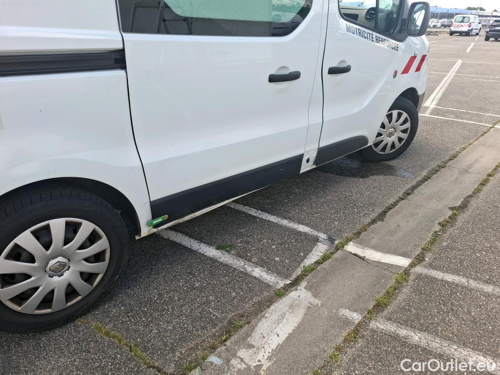 Renault  Trafic  Furgon Grand Confort L1H1 1200 1.6 dCi 125CV BVM6 E6 #1