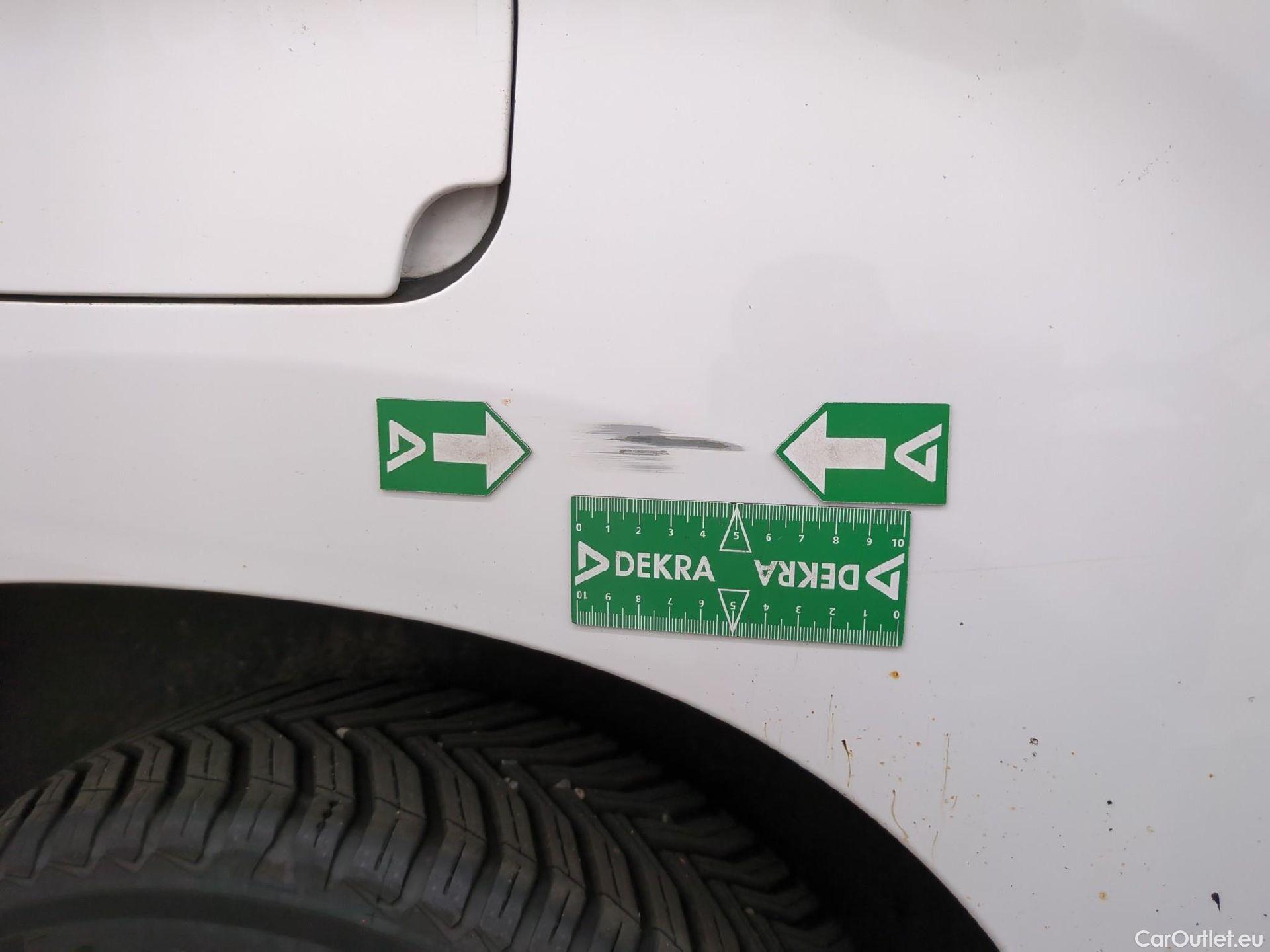  Citroen  Berlingo  Fourgon Club M 650 1.5 BlueHDi 75CV BVM5 E6dT #19