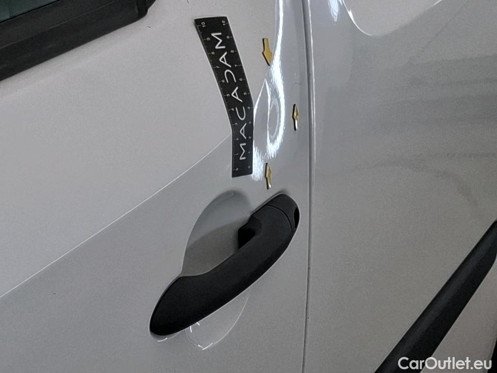  Renault  Kangoo  II Express Extra (Série Spéciale) 1.5 dCi 80CV BVM6 E6dT #20