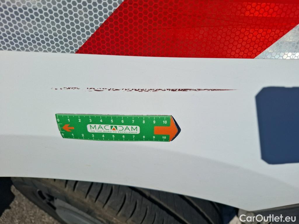  Renault  Master RENAULT  VU 4p Fourgon FG GCf Trac F3500 L2H2 Energy dCi 145 E6 #26