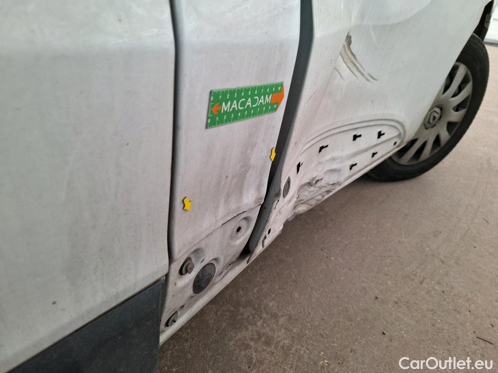  Renault  Trafic  Furgon Grand Confort L1H1 1200 1.6 dCi 125CV BVM6 E6 #2