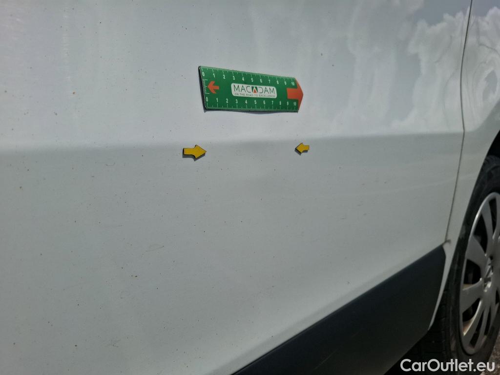  Renault  Trafic  Furgon Grand Confort L1H1 1200 1.6 dCi 125CV BVM6 E6 #28