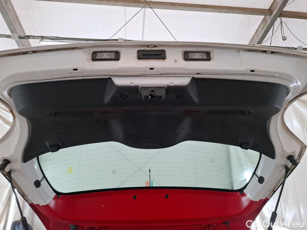  Citroen  C3  Feel Business 1.5 BlueHDI 100CV BVM6 E6dT #3