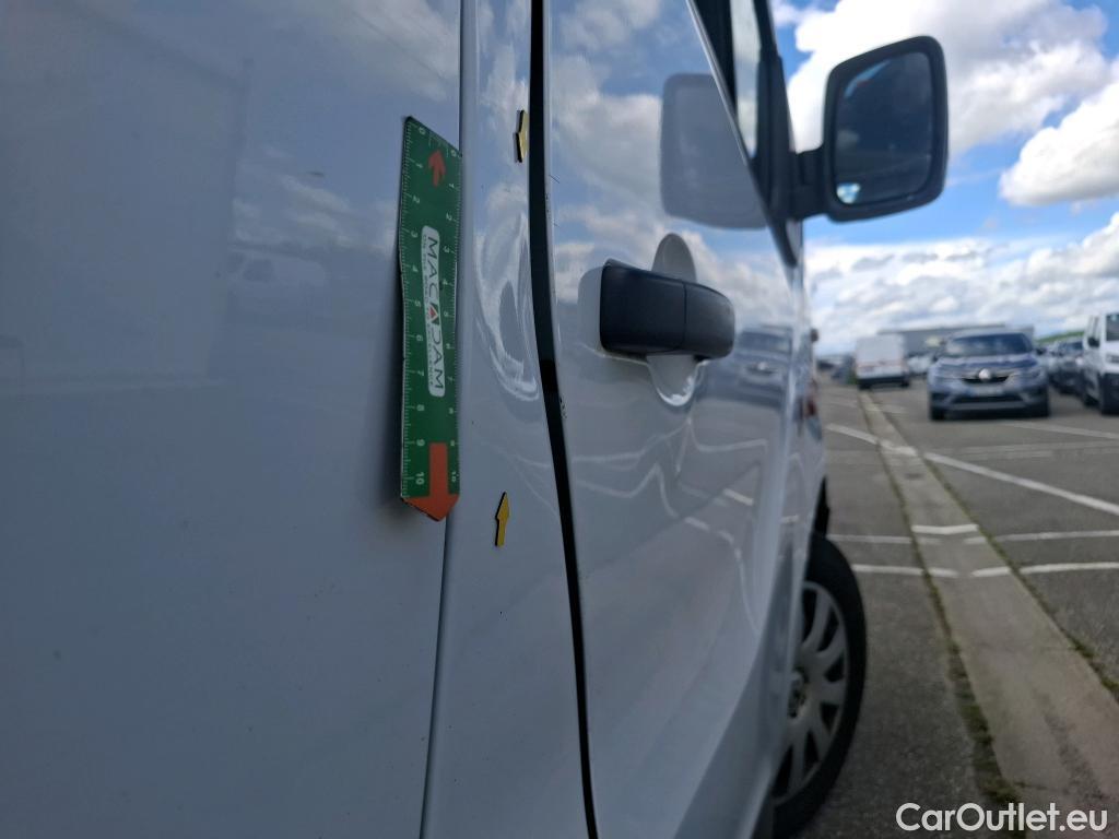  Renault  Trafic  Furgon Grand Confort L1H1 1200 1.6 dCi 125CV BVM6 E6 #78