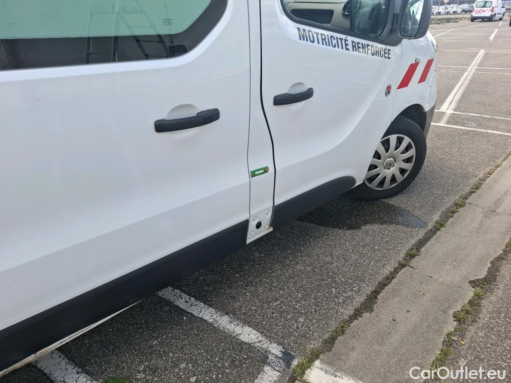  Renault  Trafic  Furgon Grand Confort L1H1 1200 1.6 dCi 125CV BVM6 E6 #112