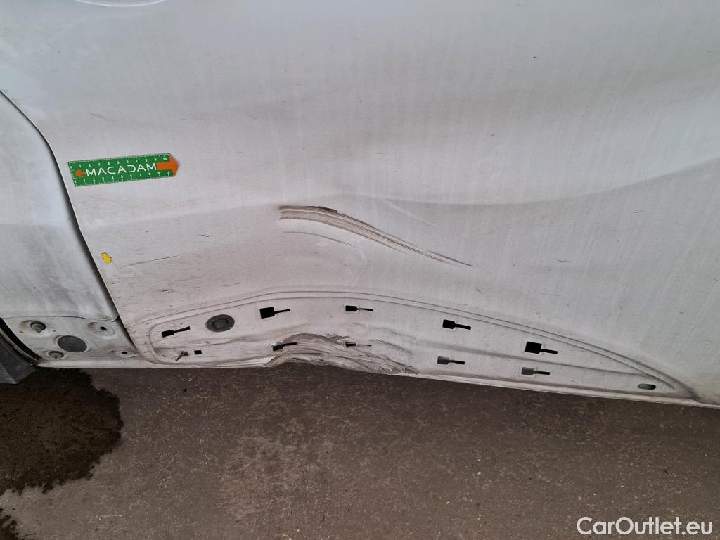  Renault  Trafic  Furgon Grand Confort L1H1 1200 1.6 dCi 125CV BVM6 E6 #63