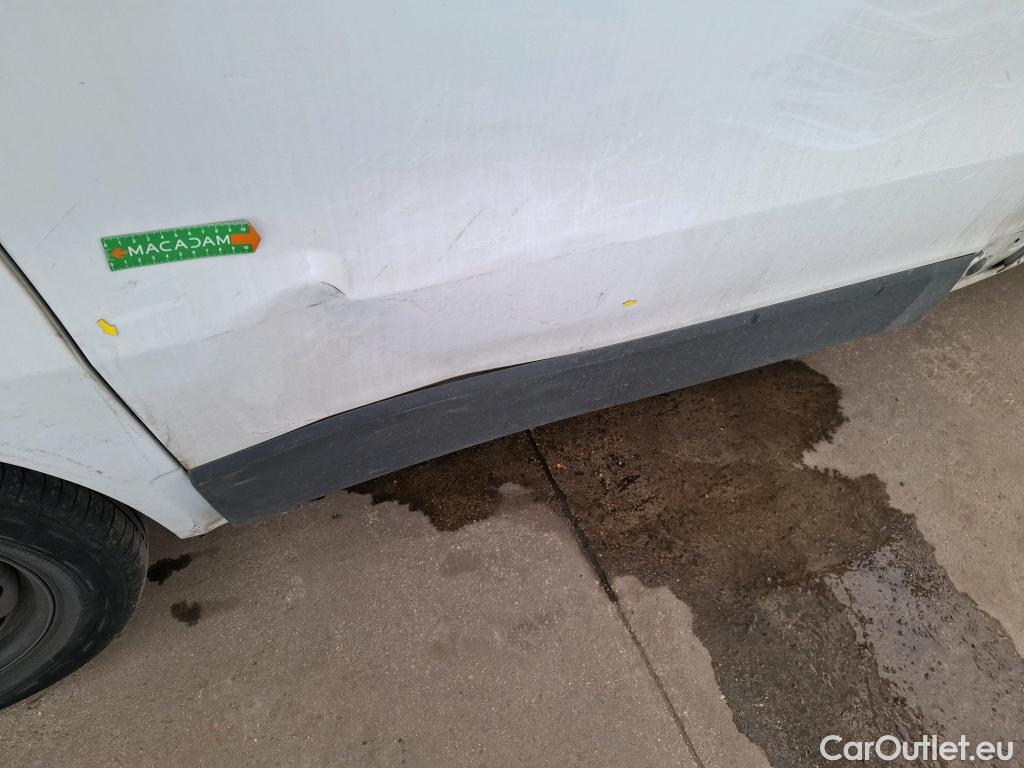  Renault  Trafic  Furgon Grand Confort L1H1 1200 1.6 dCi 125CV BVM6 E6 #54