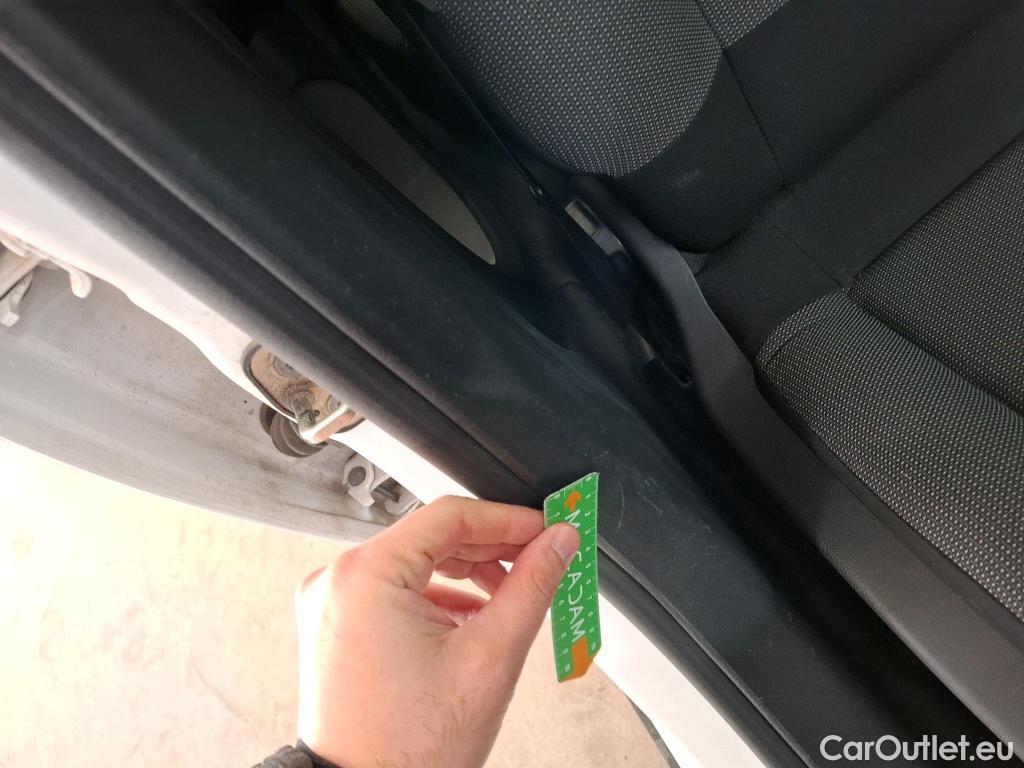  Citroen  C3  Feel Business 1.5 BlueHDI 100CV BVM6 E6dT #7