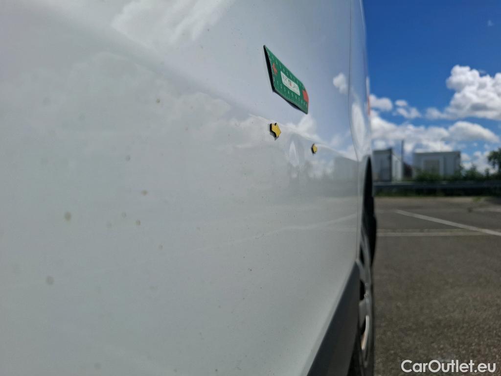  Renault  Trafic  Furgon Grand Confort L1H1 1200 1.6 dCi 125CV BVM6 E6 #27