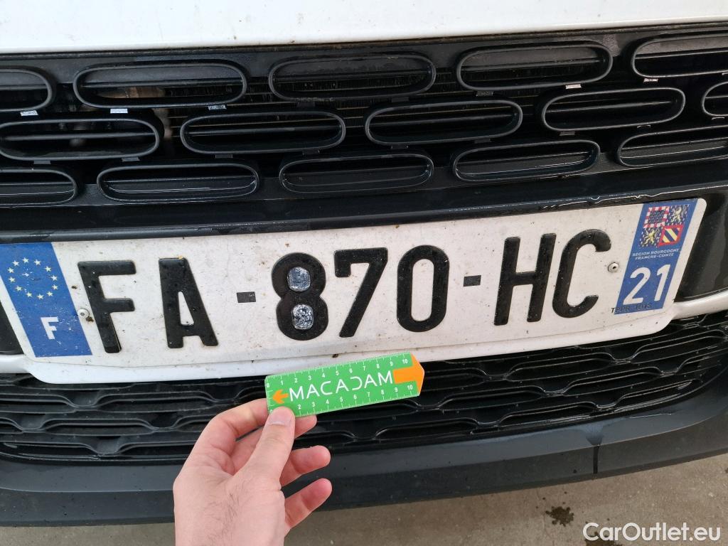  Citroen  C3  Feel Business 1.5 BlueHDI 100CV BVM6 E6dT #18