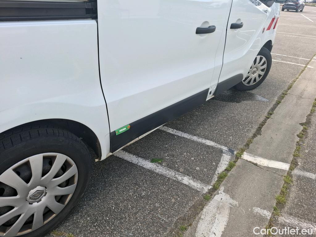  Renault  Trafic  Furgon Grand Confort L1H1 1200 1.6 dCi 125CV BVM6 E6 #79