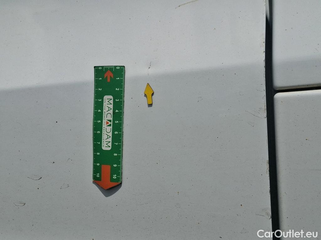  Renault  Trafic  Furgon Grand Confort L1H1 1200 1.6 dCi 125CV BVM6 E6 #69