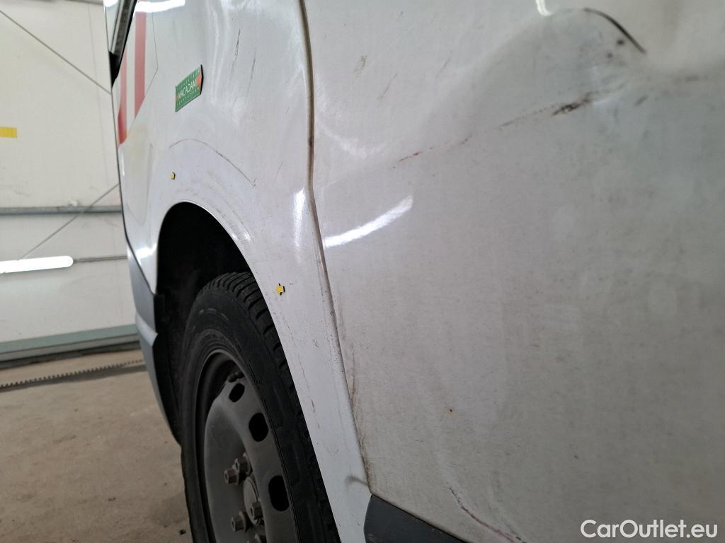  Renault  Trafic  Furgon Grand Confort L1H1 1200 1.6 dCi 125CV BVM6 E6 #32
