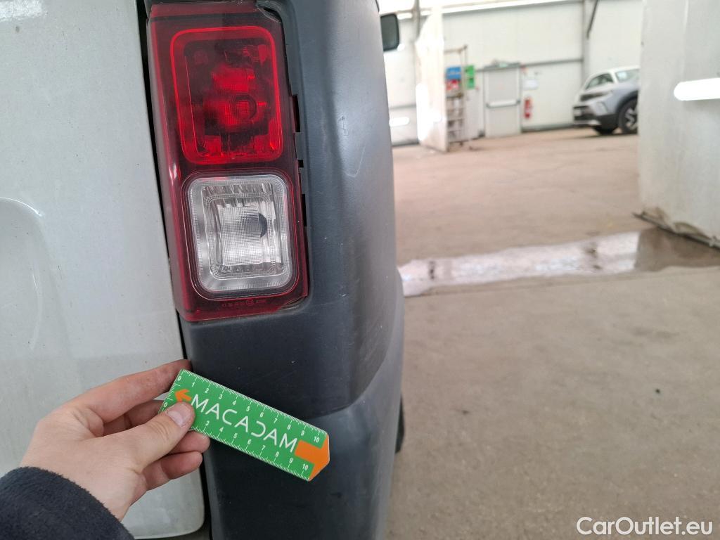  Renault  Trafic  Furgon Grand Confort L1H1 1200 1.6 dCi 125CV BVM6 E6 #83