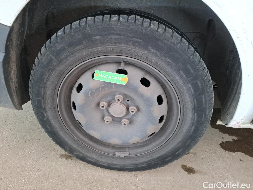  Renault  Trafic  Furgon Grand Confort L1H1 1200 1.6 dCi 125CV BVM6 E6 #73