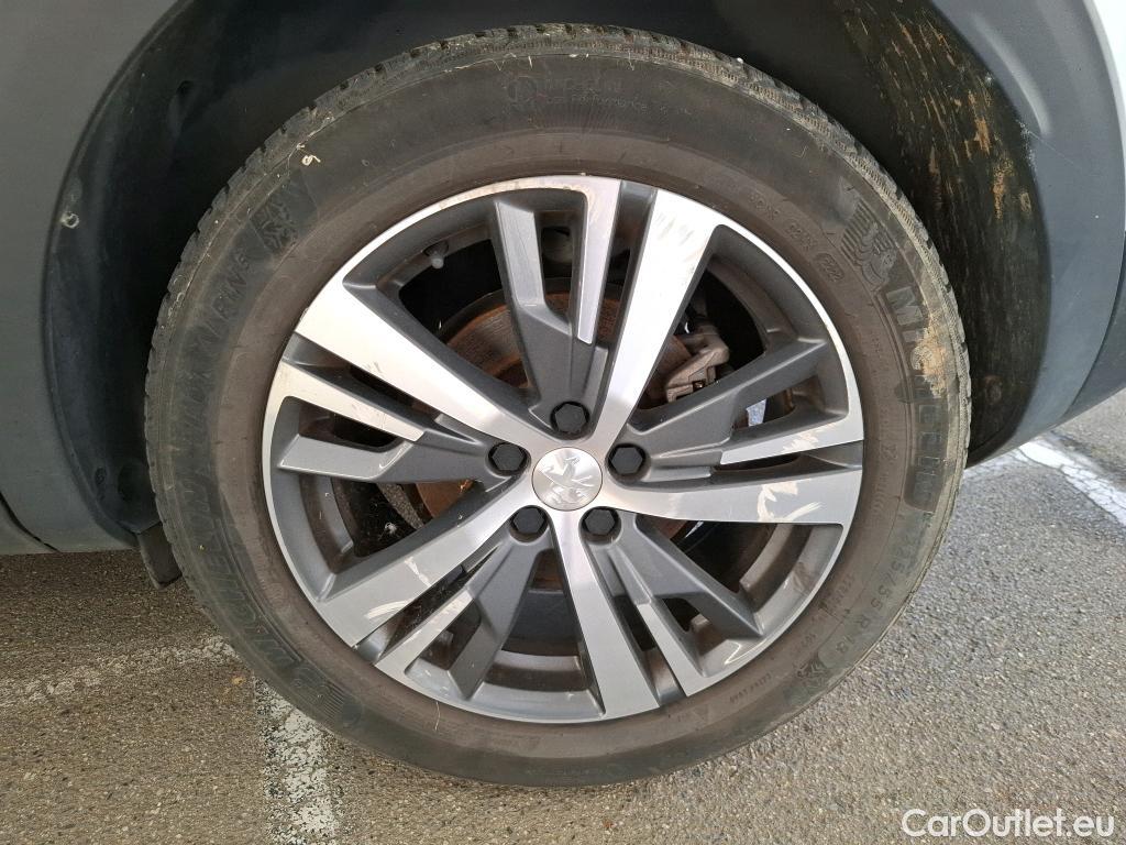  Peugeot  3008  Allure Pack 1.5 HDi 130CV BVA8 E6d #30