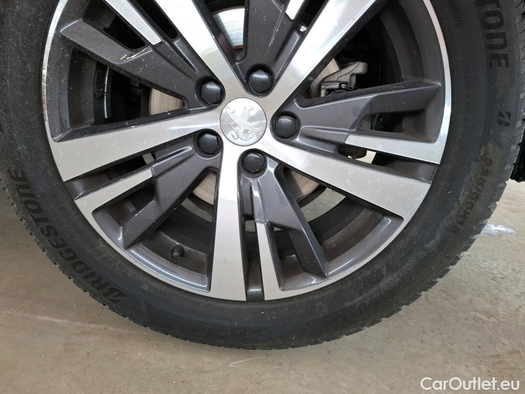  Peugeot  5008  Allure 1.2 PureTech 130CV BVA8 7 Sieges E6d #53