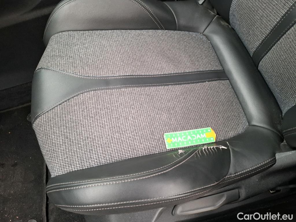  Peugeot  5008  Allure Business 1.2 PureTech 130CV BVA8 E6d #13