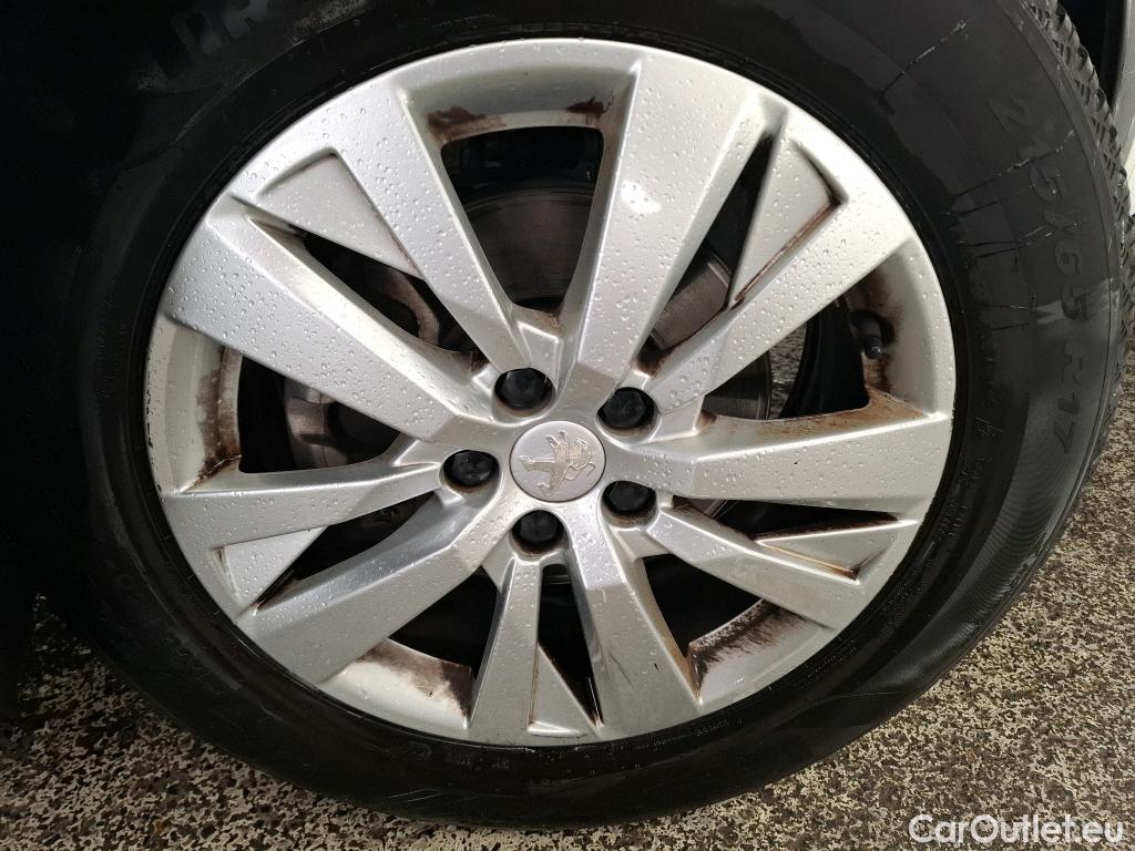  Peugeot  3008  II Style 1.2 PureTech 130CV BVA8 E6d #5