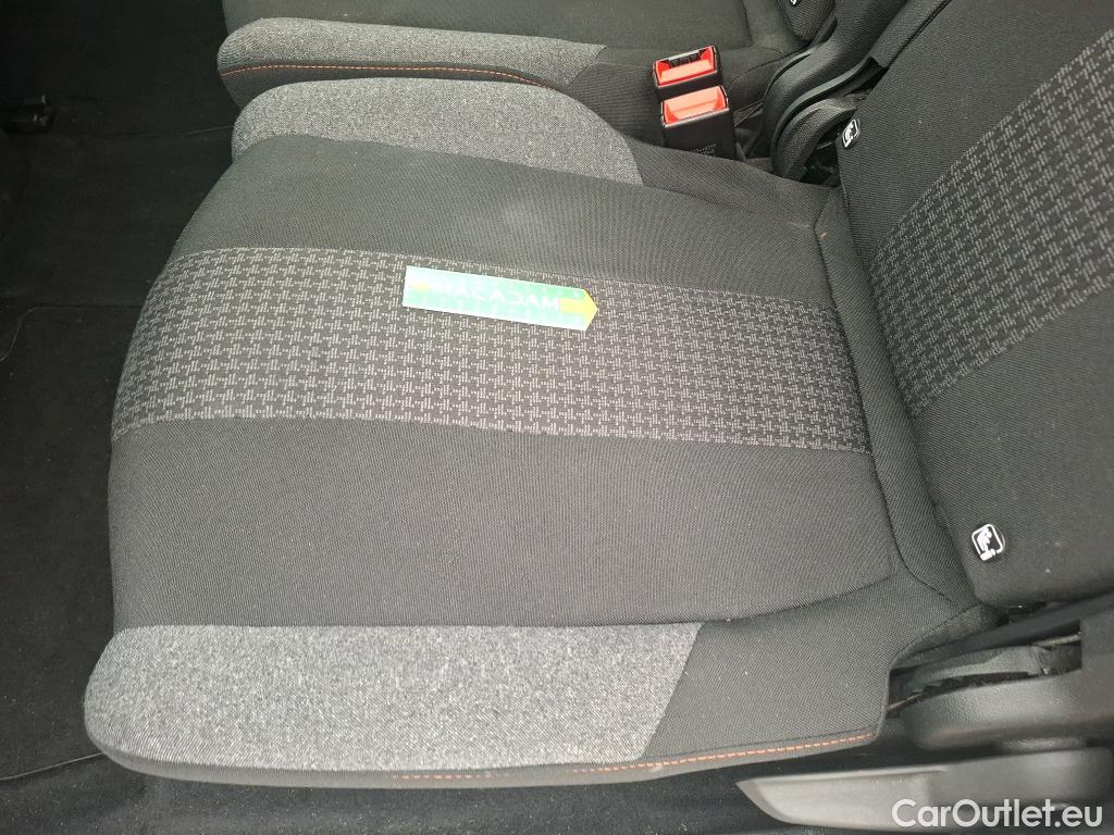  Peugeot  5008  Active Pack 1.5 HDi 130CV BVA8 7 Sieges E6d #20