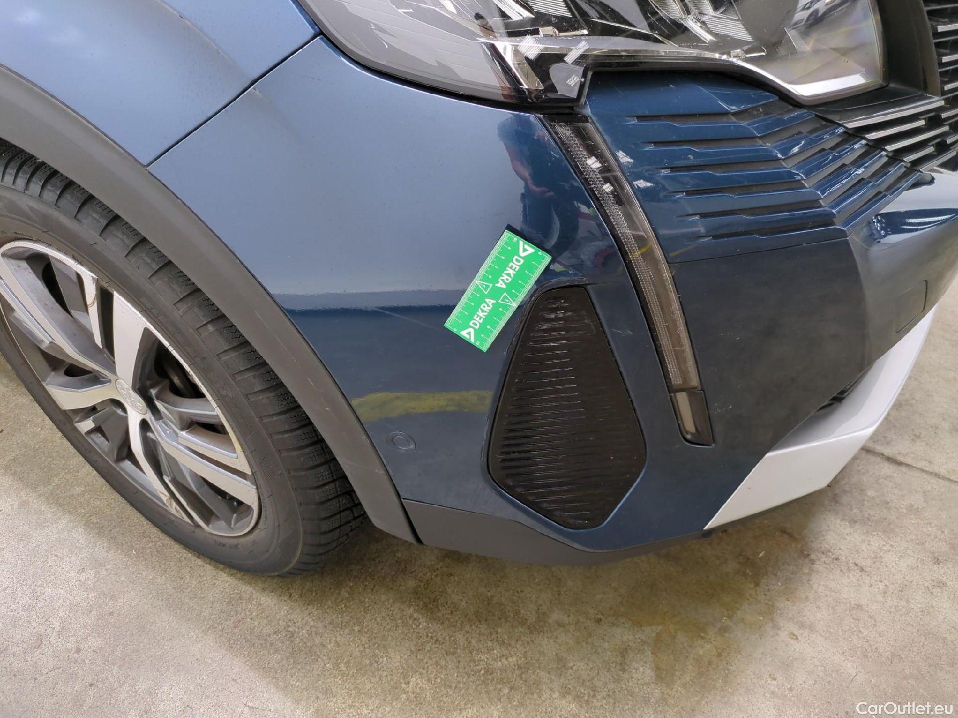  Peugeot  3008  II Allure 1.5 HDi 130CV BVA8 E6d #43