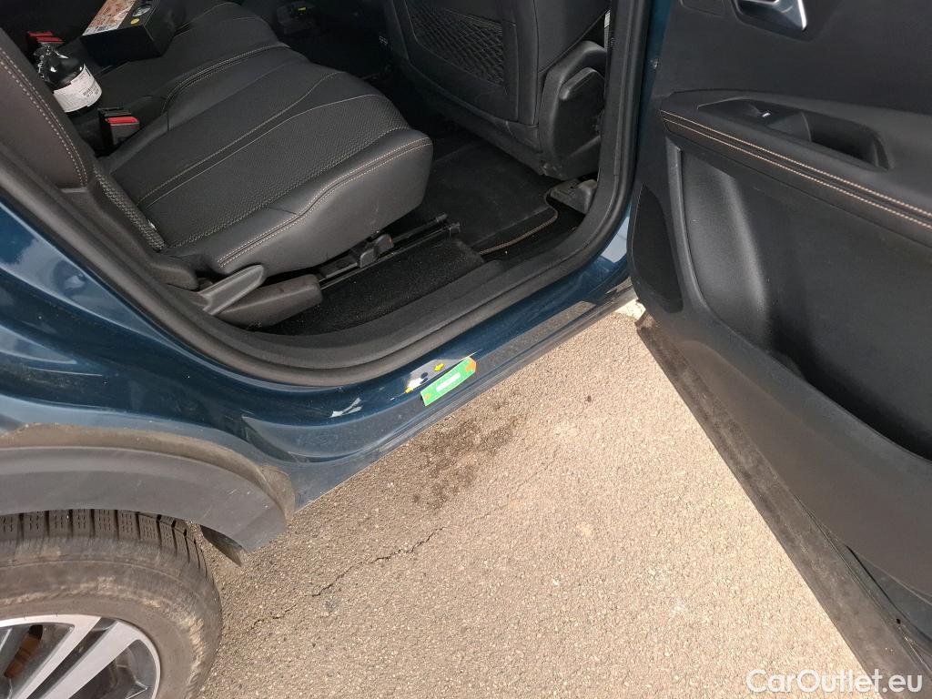  Peugeot  5008  GT 1.5 HDi 130CV BVA8 7 Sieges E6d #8