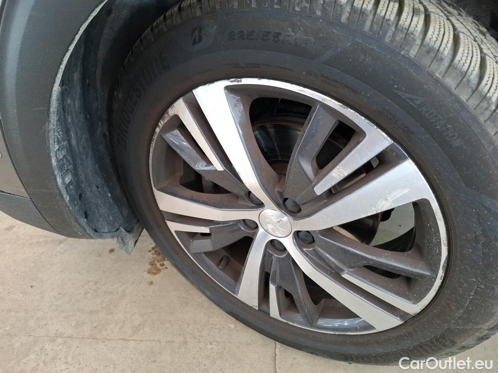  Peugeot  5008  Allure 1.2 PureTech 130CV BVA8 7 Sieges E6d #5