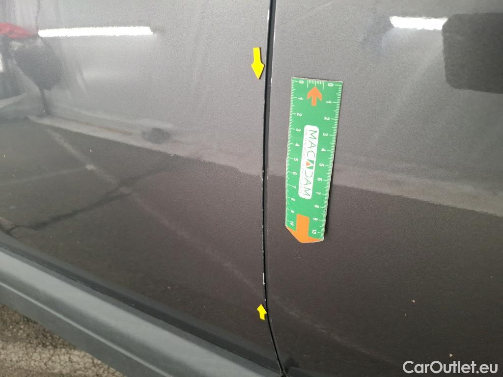  Peugeot  5008  Active Pack 1.5 HDi 130CV BVA8 7 Sieges E6d #56