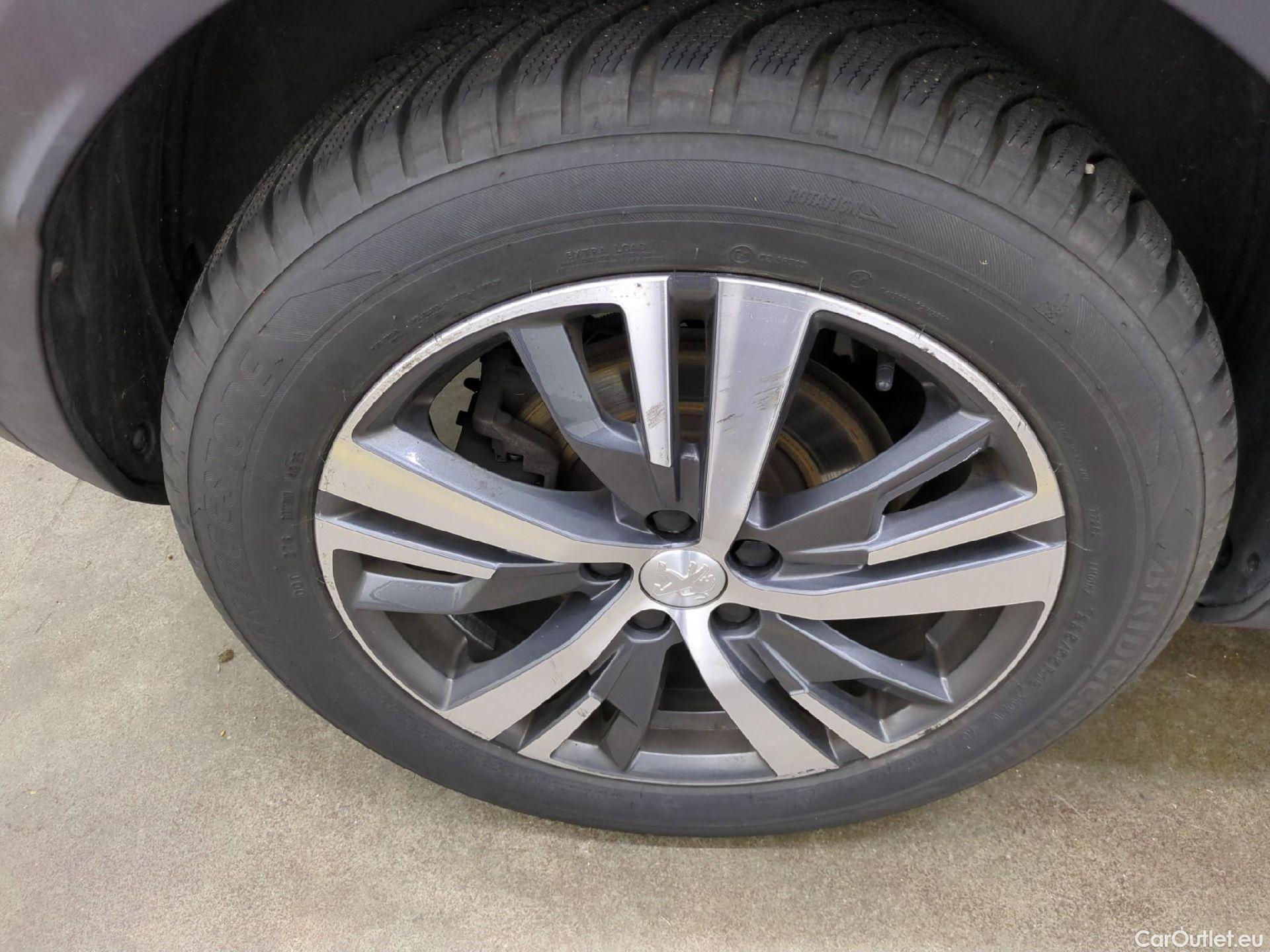 Peugeot  3008  II Allure 1.5 HDi 130CV BVA8 E6d #31