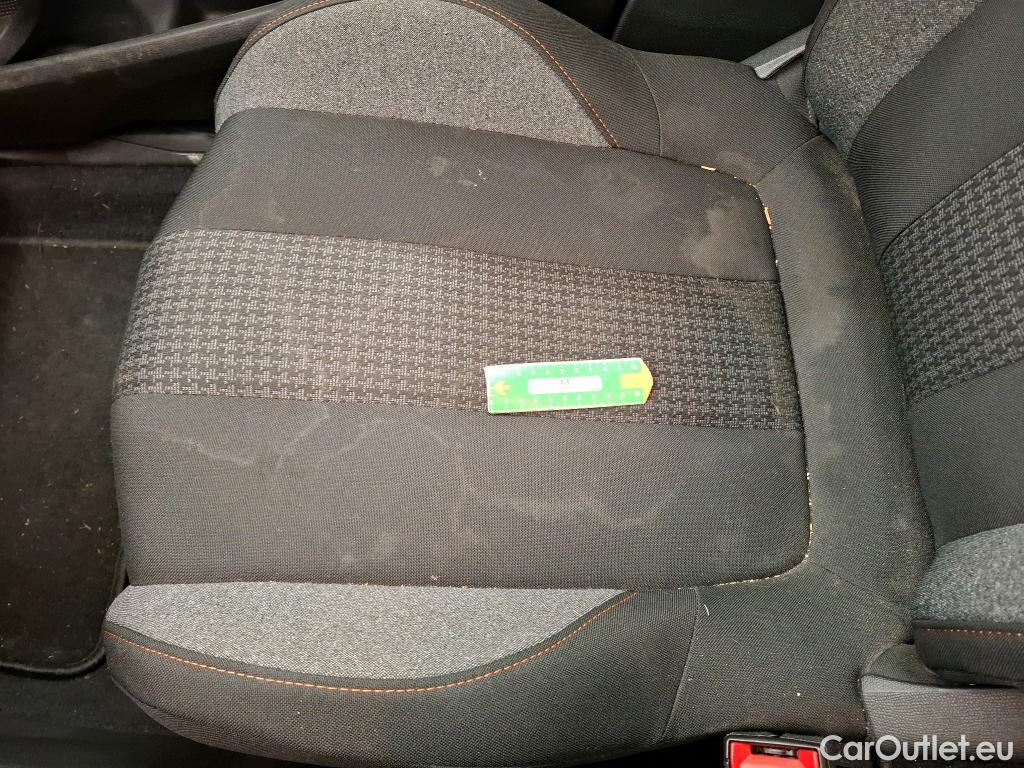  Peugeot  5008  Active Pack 1.2 PureTech 130CV BVA8 7 Sieges E6d #31