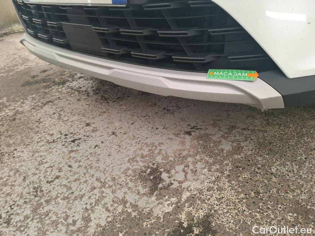  Renault  Captur  II Evolution 1.6 E-TECH Hybrid 145CV BVA6 E6d #21
