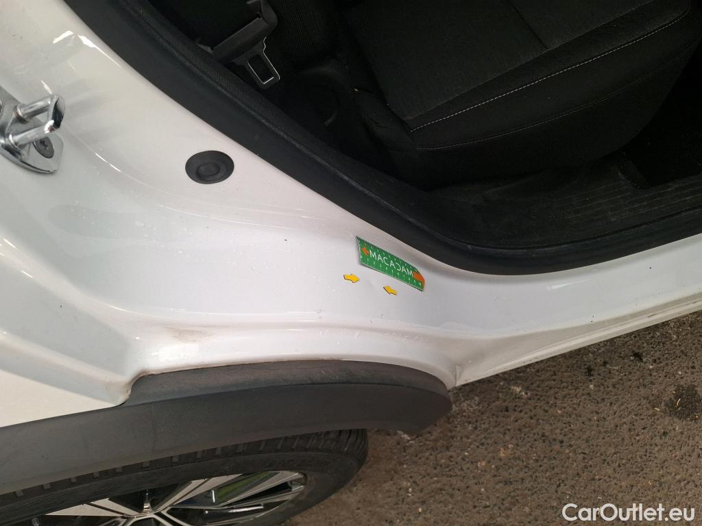  Renault  Captur  II Evolution 1.6 E-TECH Hybrid 145CV BVA6 E6d #11