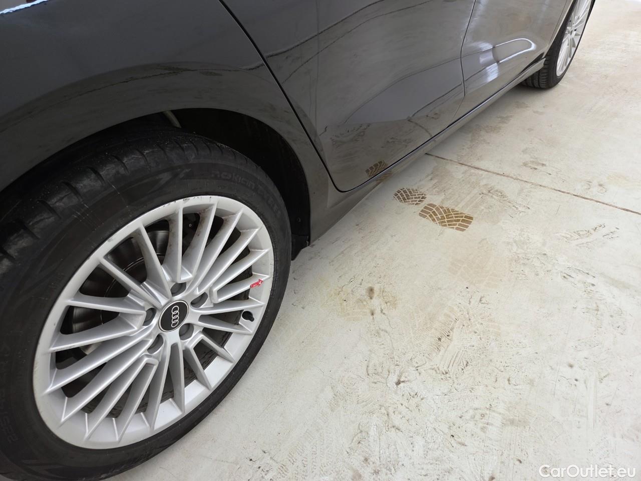  Audi  A3  Sportback Advanced 35 TFSI S tronic #33
