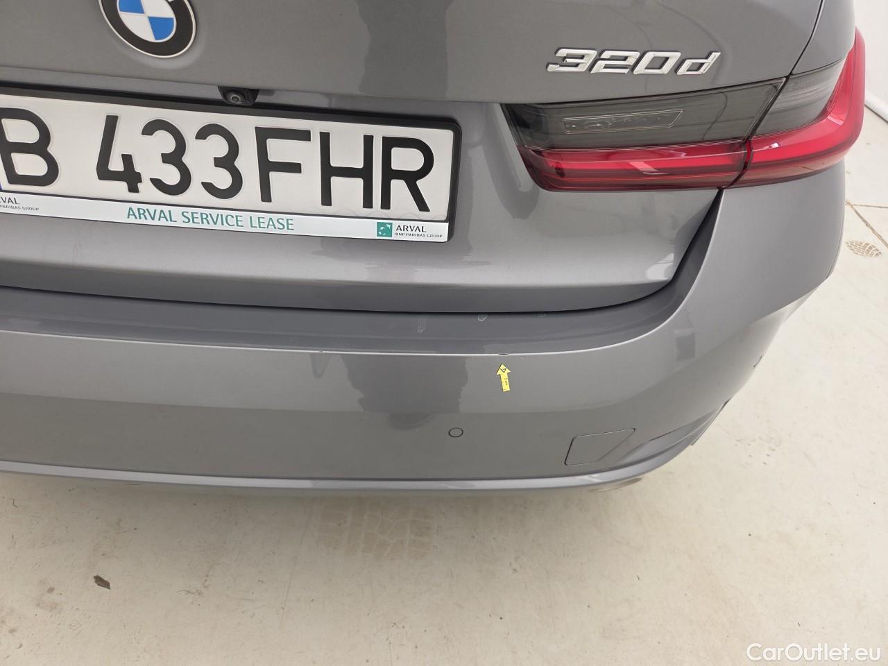  Bmw  Serie 3 2.0 320d AT #18