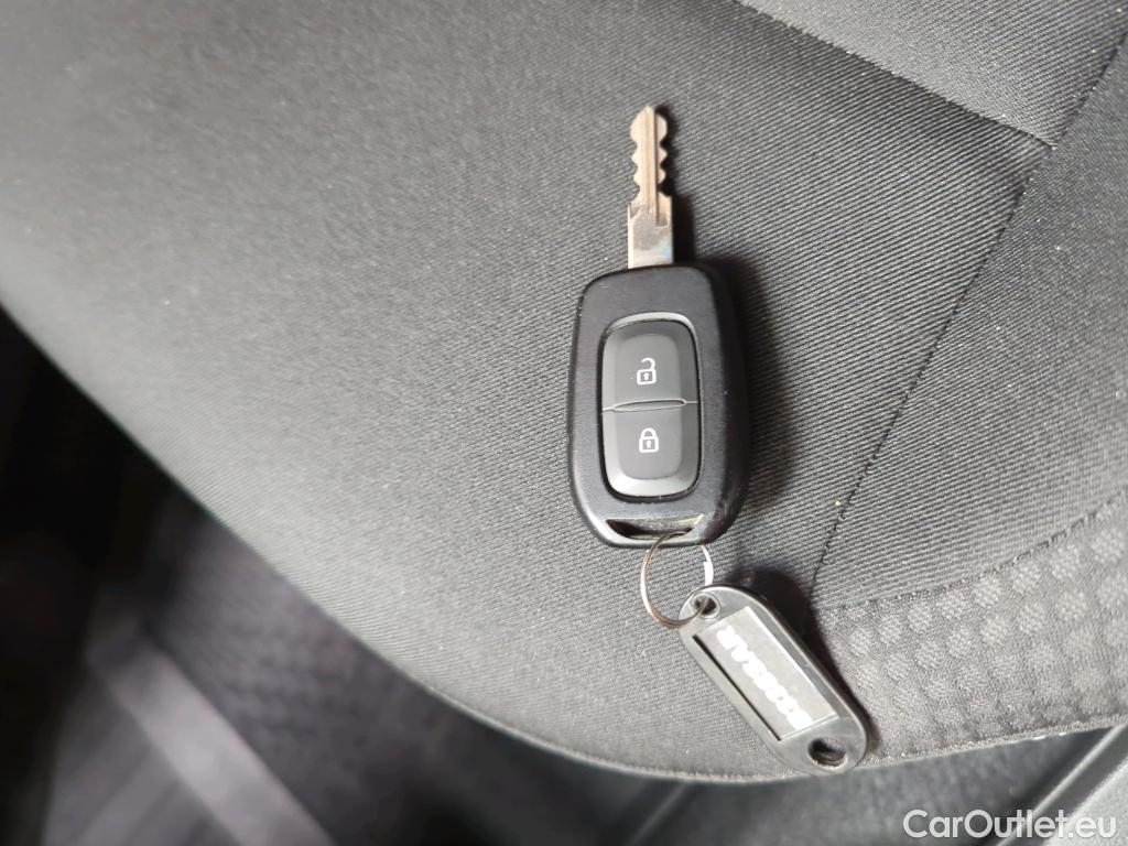  Dacia  Duster 1.5 Blue dCi 115CP Expression 4x4 #3