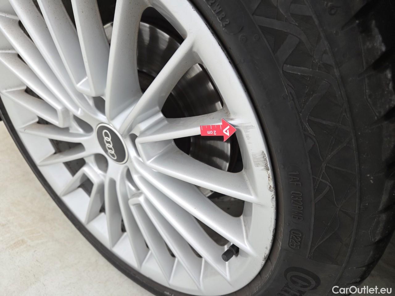  Audi  A3  Sportback Advanced 35 TFSI S tronic #6