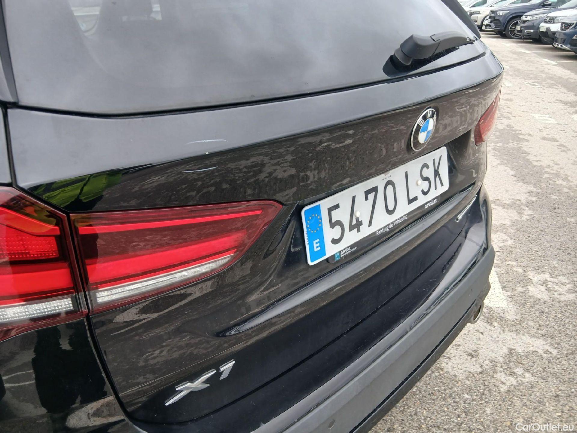  Bmw  X1 BMW  / 2019 / 5P / todoterreno sDrive18dA Corporate #22