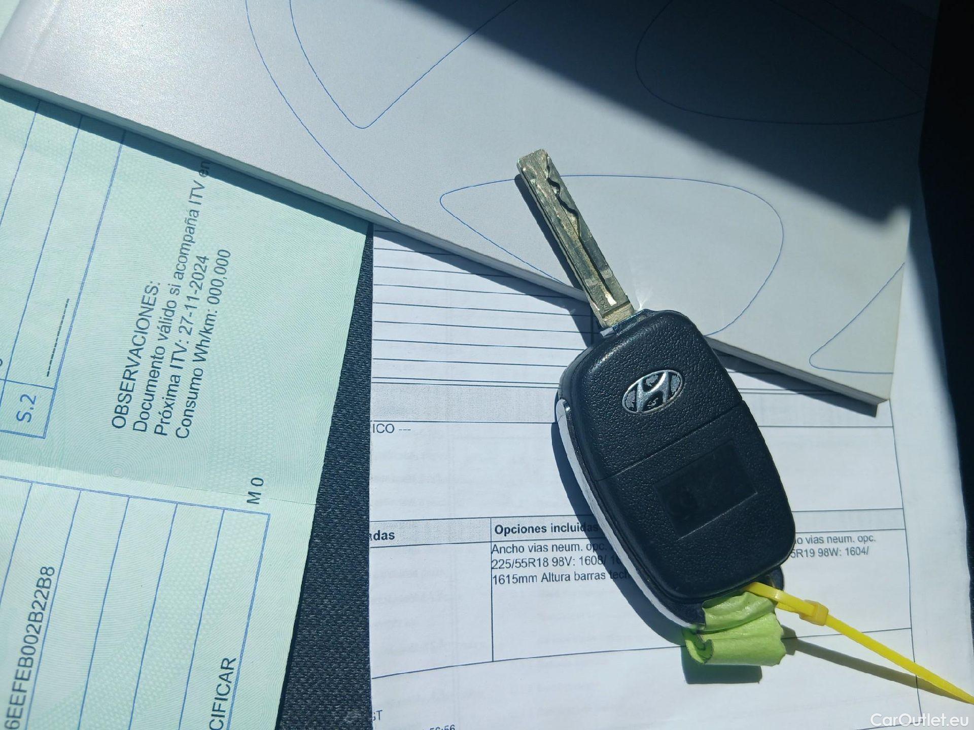  Hyundai  Tucson HYUNDAI  / 2018 / 5P / todoterreno 1.6 CRDI 85kW (116CV) 48V SLE 4X2(SP)(SL) #1