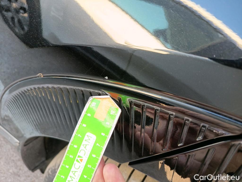  KIA  Ev6 KIA  / 2021 / 5P / todoterreno Air 58kWh 125kW RWD #12