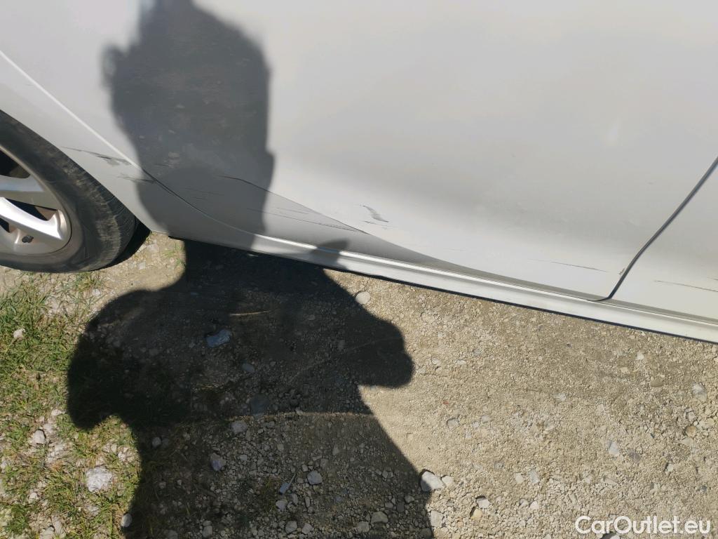  Opel  Corsa OPEL  / 2019 / 5P / berlina con portón 1.2T XHL 74kW (100CV) Edition (AC2) #7