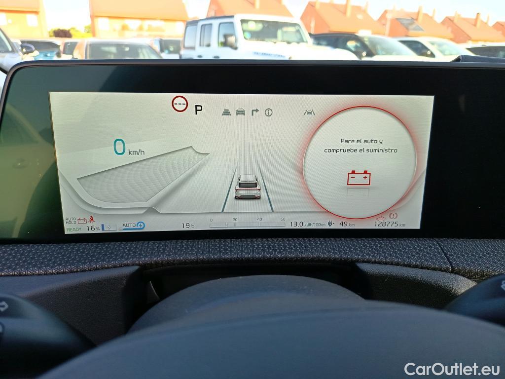  KIA  Ev6 KIA  / 2021 / 5P / todoterreno Air 58kWh 125kW RWD #19