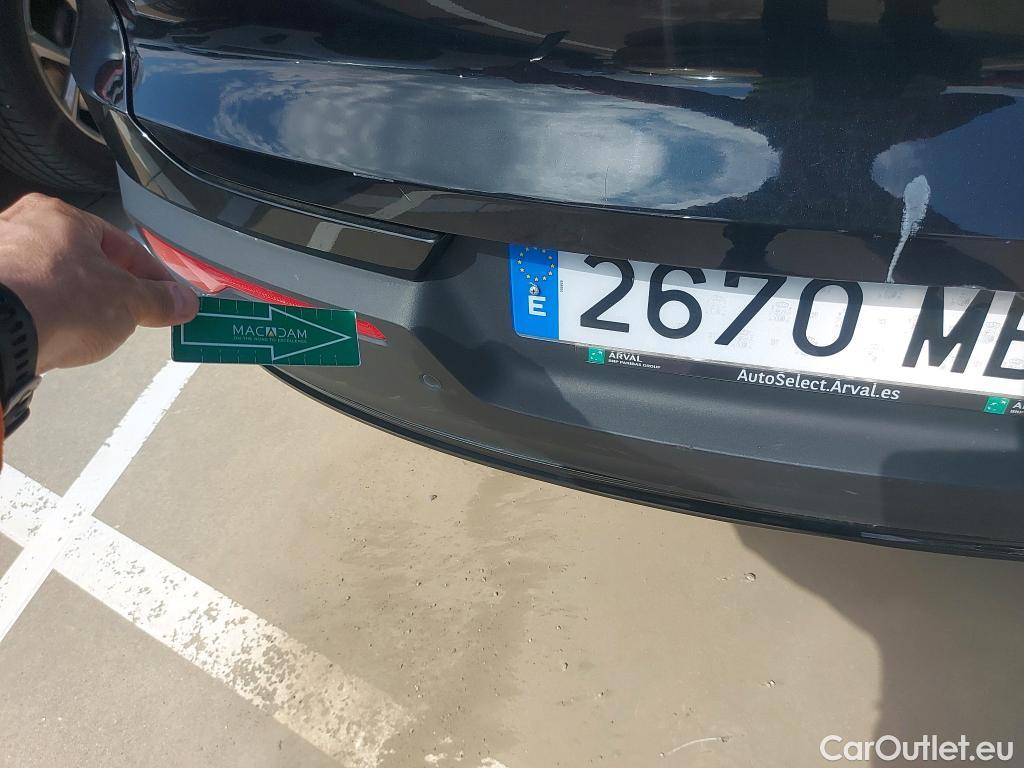  Volvo  XC 40 VOLVO XC40 / 2021 / 5P / todoterreno 1.5 T5 Recharge PHEV Plus Dark Auto #25