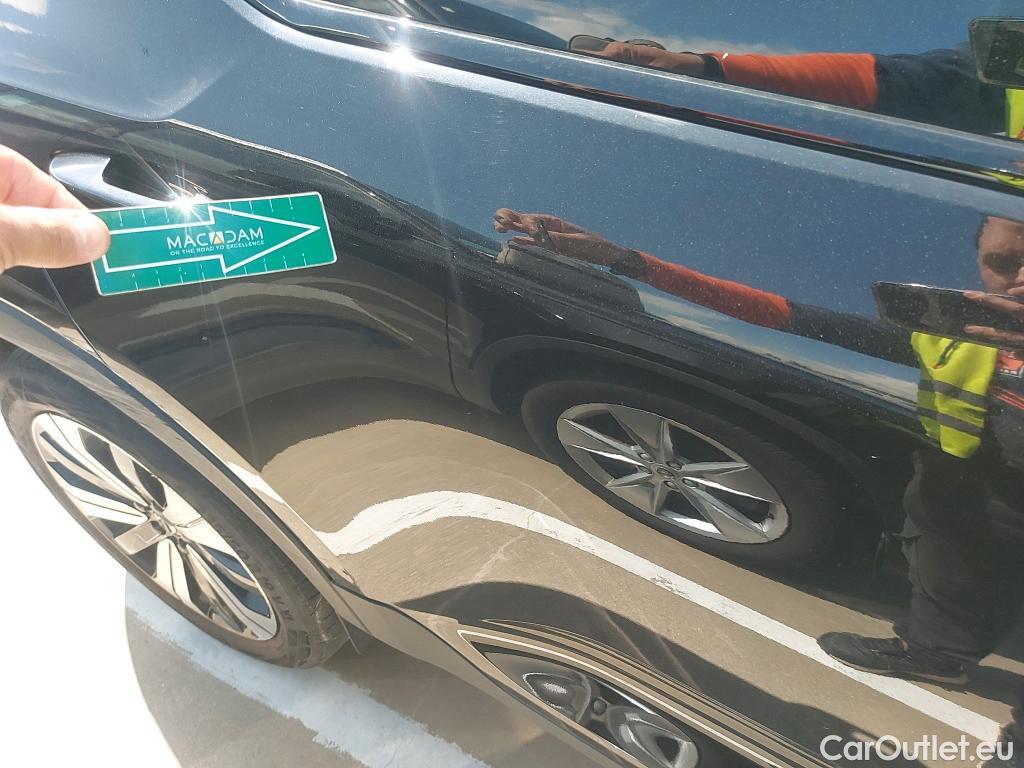  Volvo  XC 40 VOLVO XC40 / 2021 / 5P / todoterreno 1.5 T5 Recharge PHEV Plus Dark Auto #14