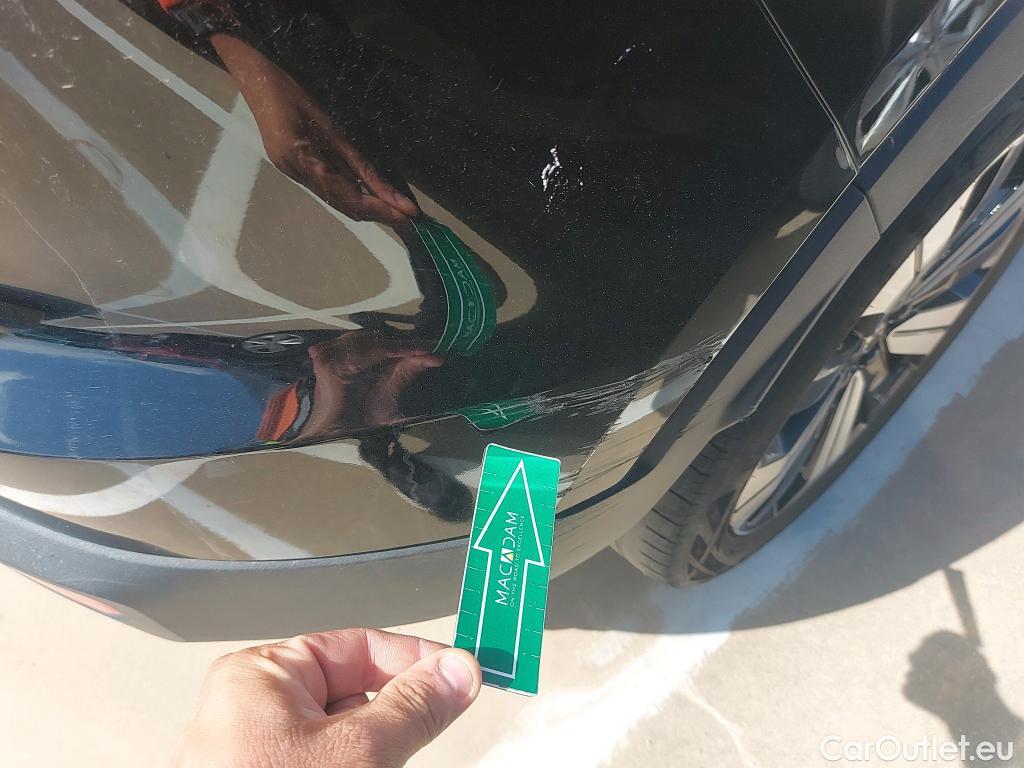  Volvo  XC 40 VOLVO XC40 / 2021 / 5P / todoterreno 1.5 T5 Recharge PHEV Plus Dark Auto #34