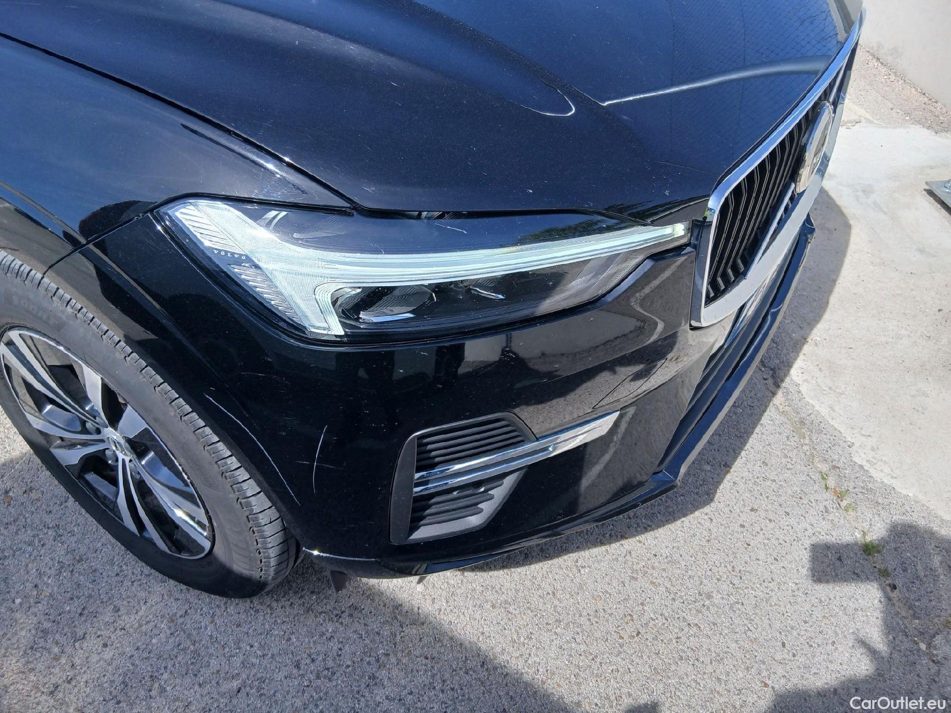  Volvo  XC60 VOLVO  / 2017 / 5P / todoterreno 2.0 B4 D Momentum Pro Auto #4