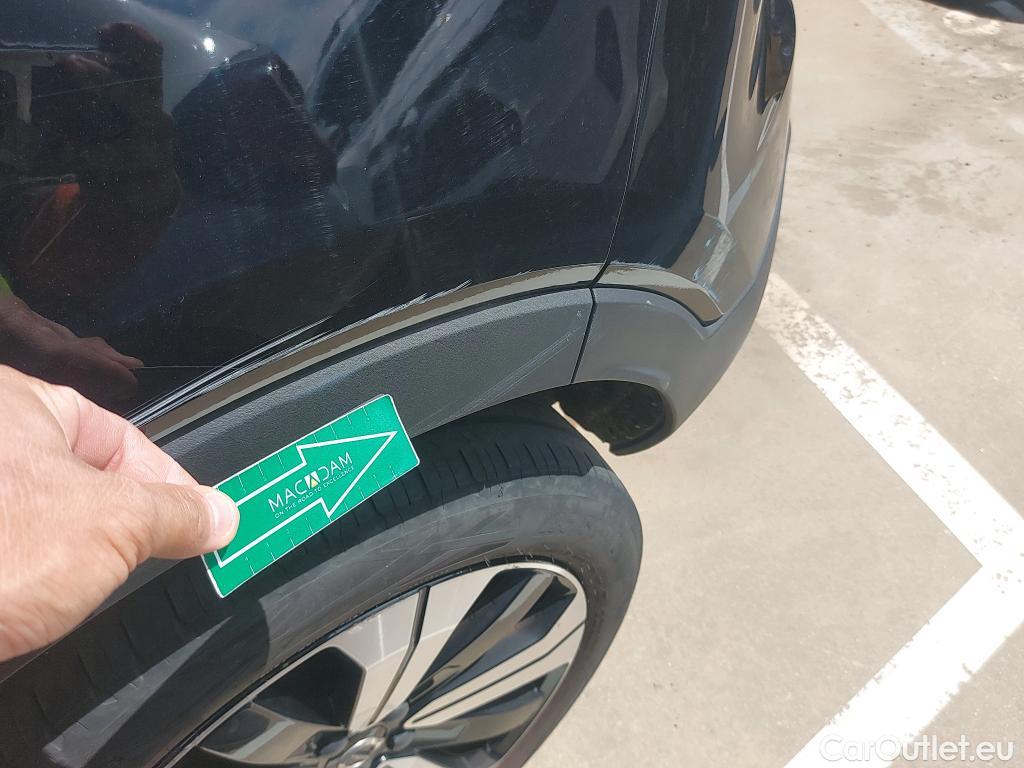  Volvo  XC 40 VOLVO XC40 / 2021 / 5P / todoterreno 1.5 T5 Recharge PHEV Plus Dark Auto #32