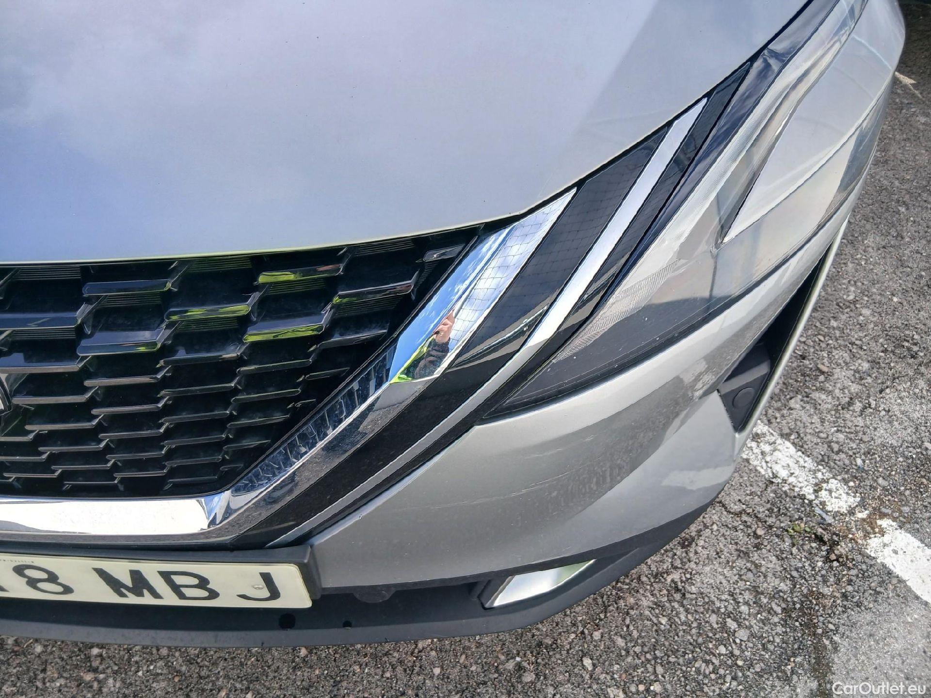  Nissan  Qashqai NISSAN  / 2021 / 5P / todoterreno DIG-T 103kW (140CV) mHEV 4x2 Acenta #4