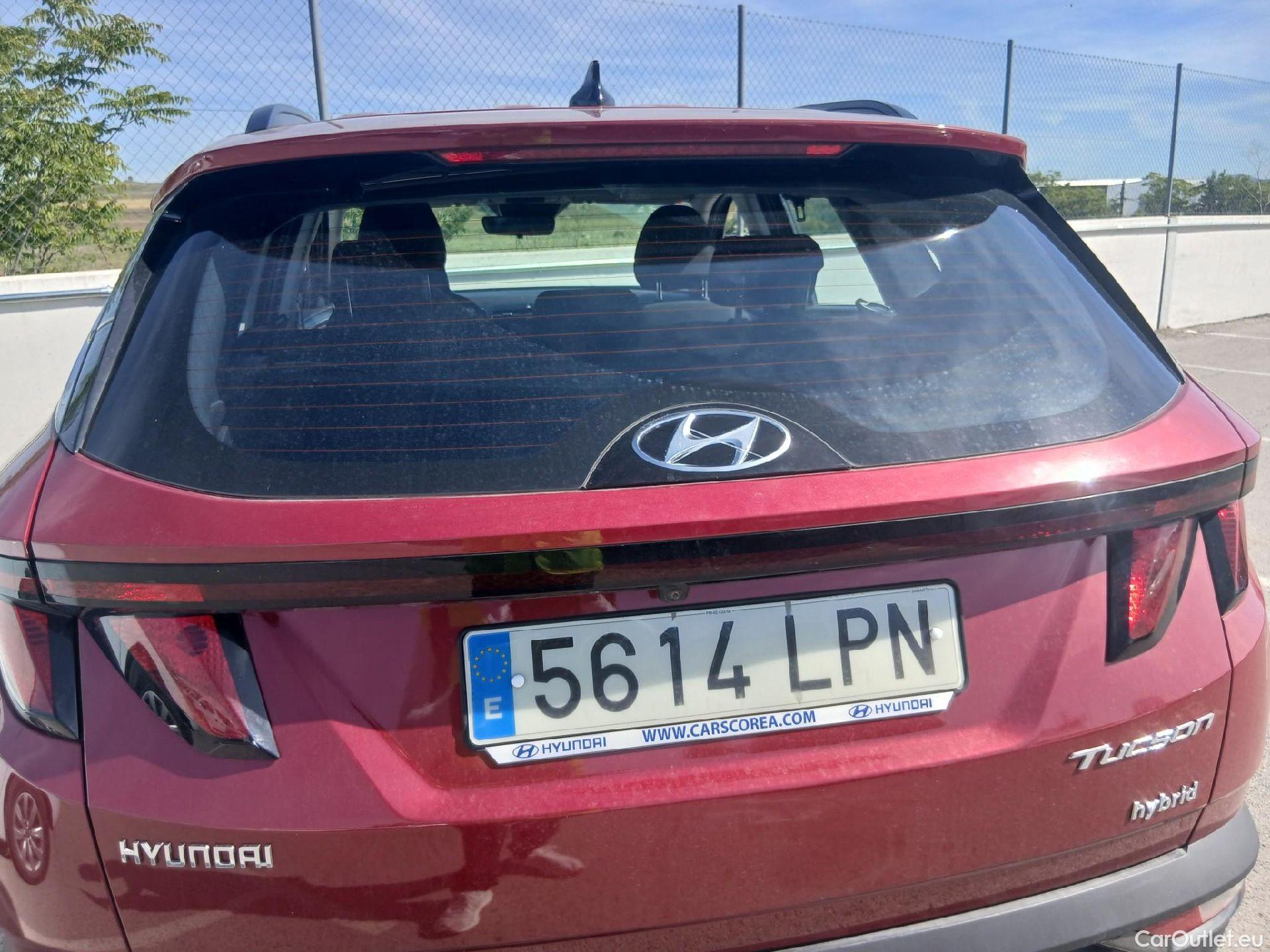  Hyundai  Tucson HYUNDAI  / 2020 / 5P / todoterreno 1.6 TGDI 169kW HEV Maxx Auto S/Cable Re. #15