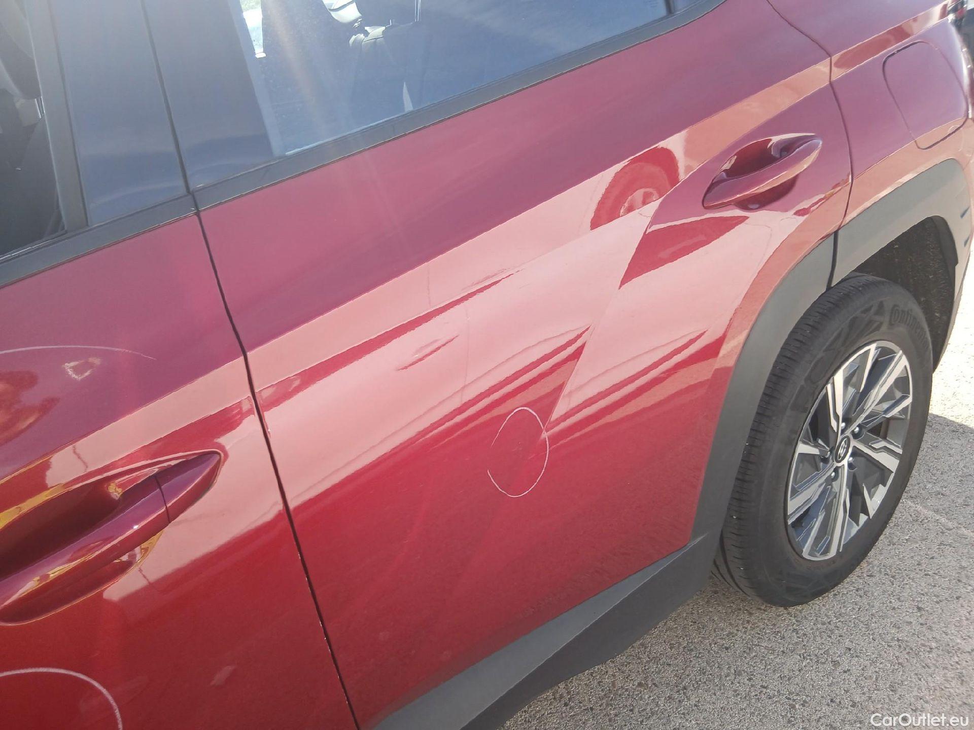  Hyundai  Tucson HYUNDAI  / 2020 / 5P / todoterreno 1.6 TGDI 169kW HEV Maxx Auto S/Cable Re. #9